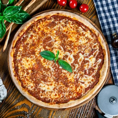 15. Pizza Bolognese
